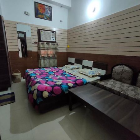 Pathānkot Arjun Guest House מראה חיצוני תמונה