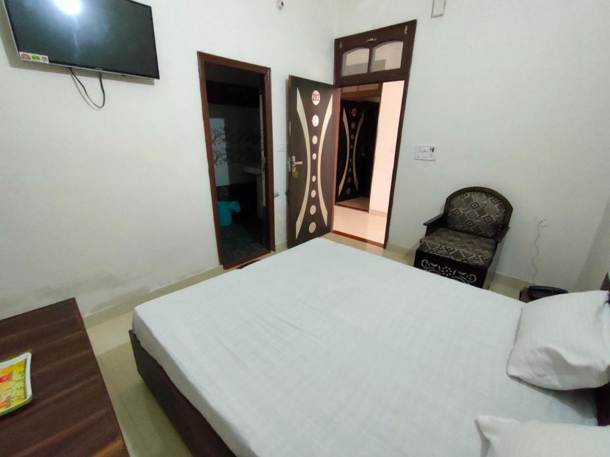 Pathānkot Arjun Guest House מראה חיצוני תמונה