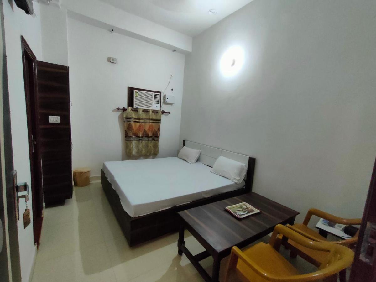 Pathānkot Arjun Guest House מראה חיצוני תמונה